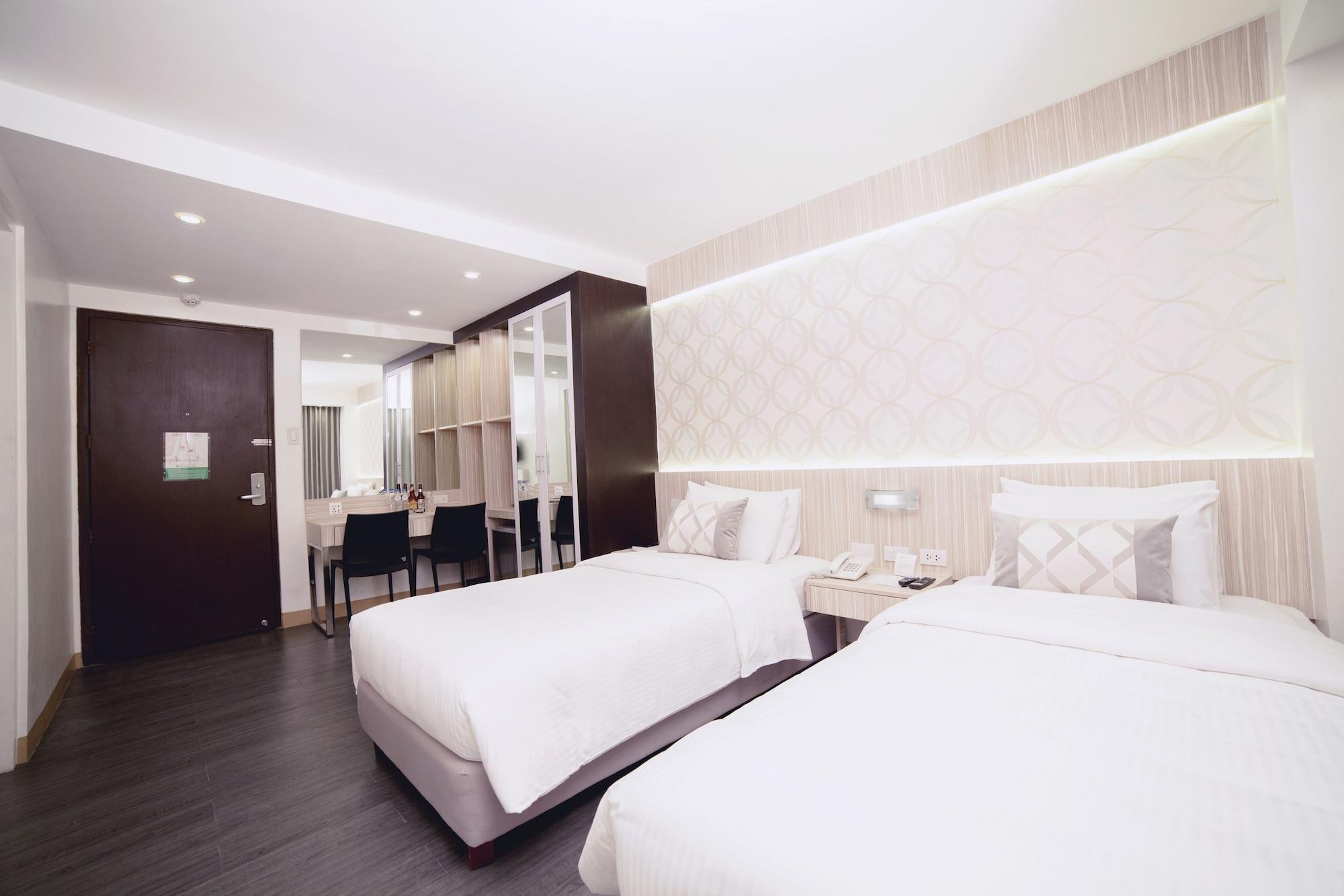 The Charter House Hotel Makati City Екстериор снимка
