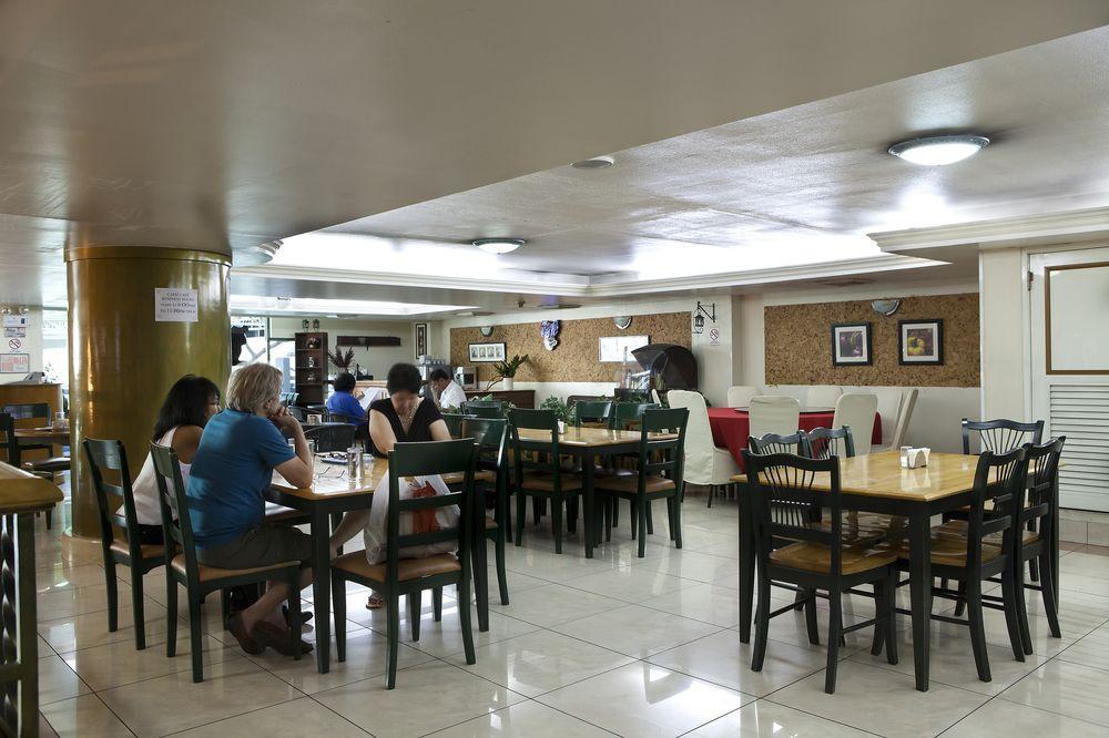 The Charter House Hotel Makati City Екстериор снимка
