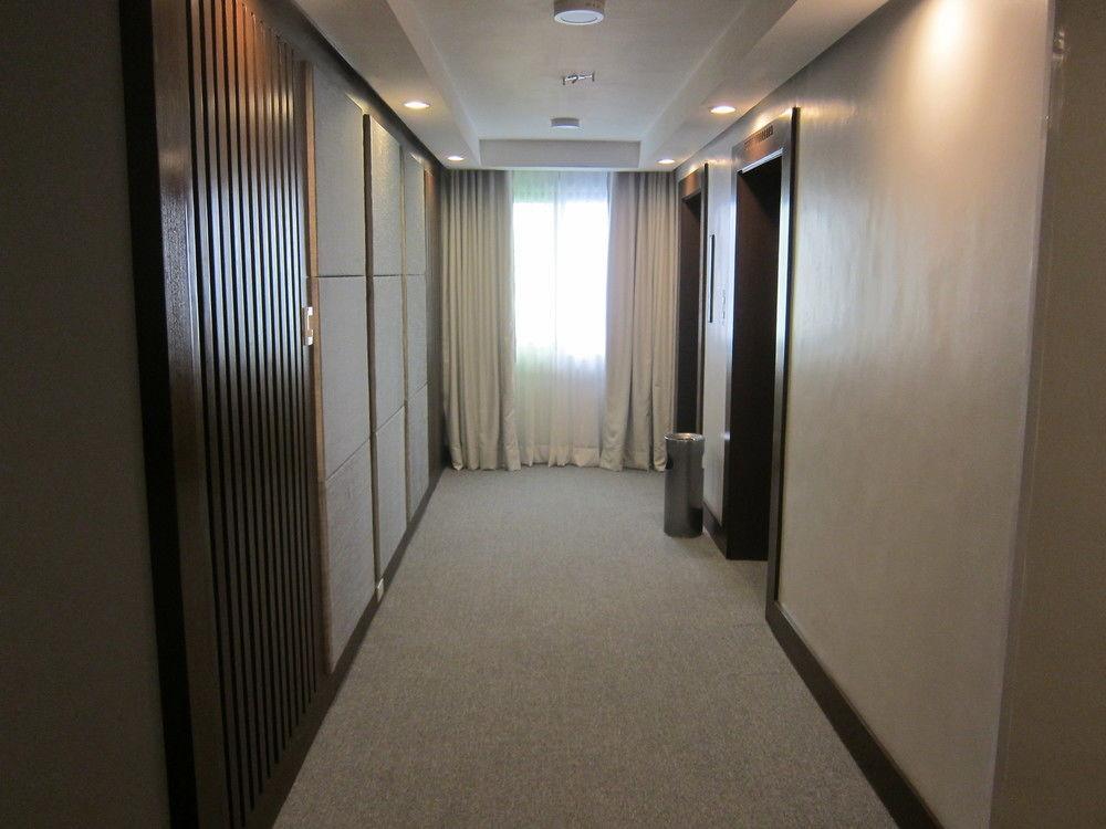 The Charter House Hotel Makati City Екстериор снимка